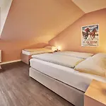 Reka-ferienanlage * Madulain