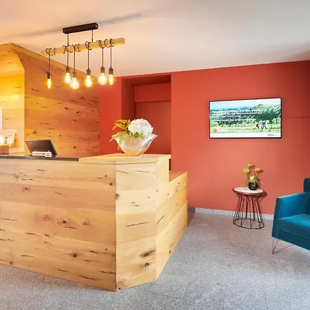Reka-ferienanlage Apartment Madulain